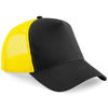 Snapback trucker