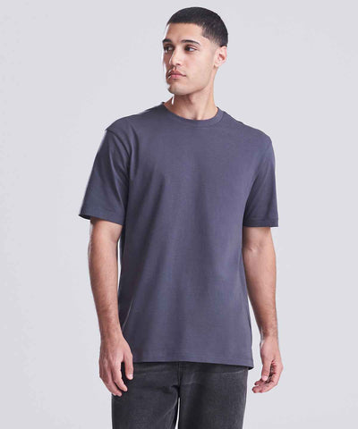 The AWDis 180 T
